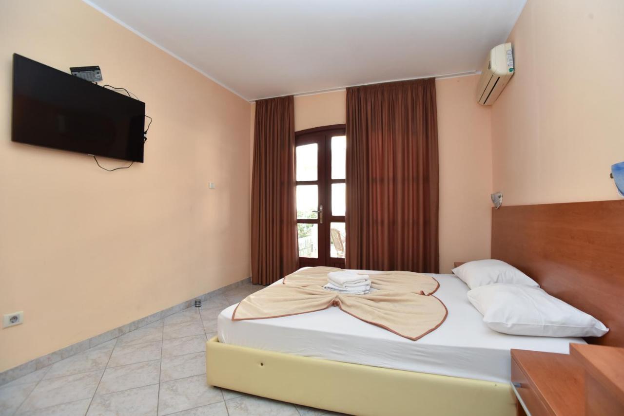 Apartments Mara Budva Exterior photo